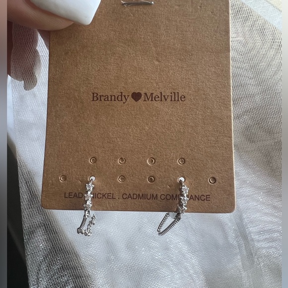 Brandy Melville💖MINI DROP HOOP EARRINGS - Picture 8 of 12